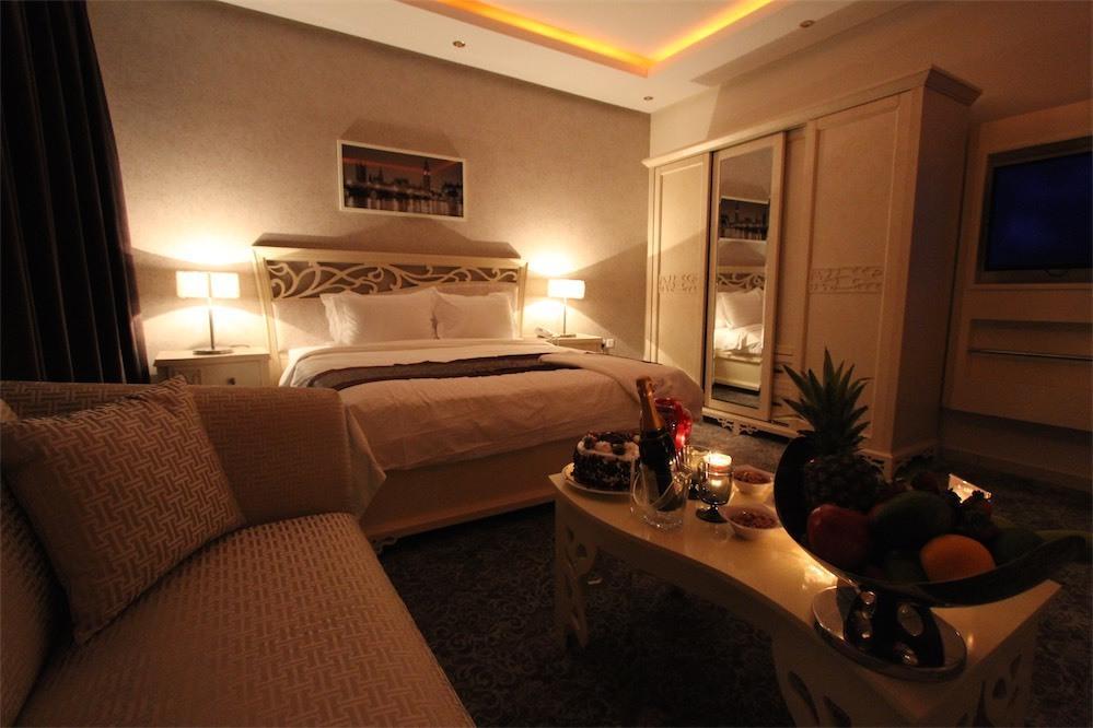 Taleen Granada Hotel Apartments Рияд Стая снимка