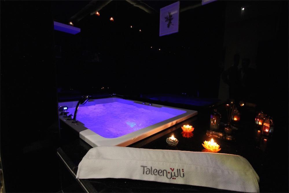 Taleen Granada Hotel Apartments Рияд Стая снимка